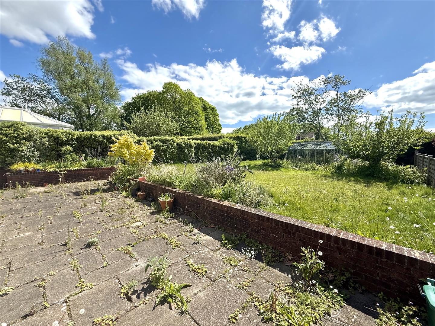 Dulais Grove, Sketty, Swansea, SA2 8BL